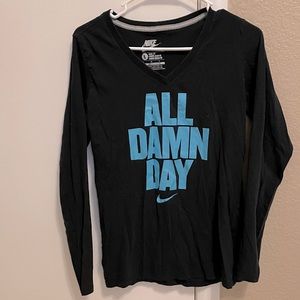Nike long v neck sleeve tee